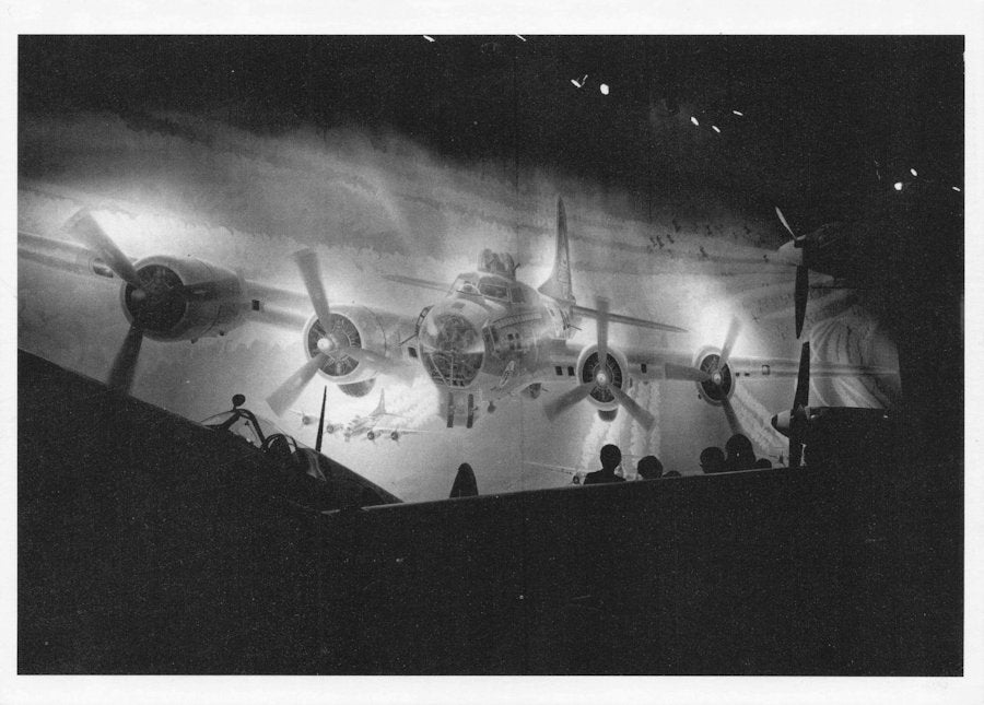 Robert Hebert Musee De L'Aviation Washington 1984 Bomber Aircraft Photo Postcard