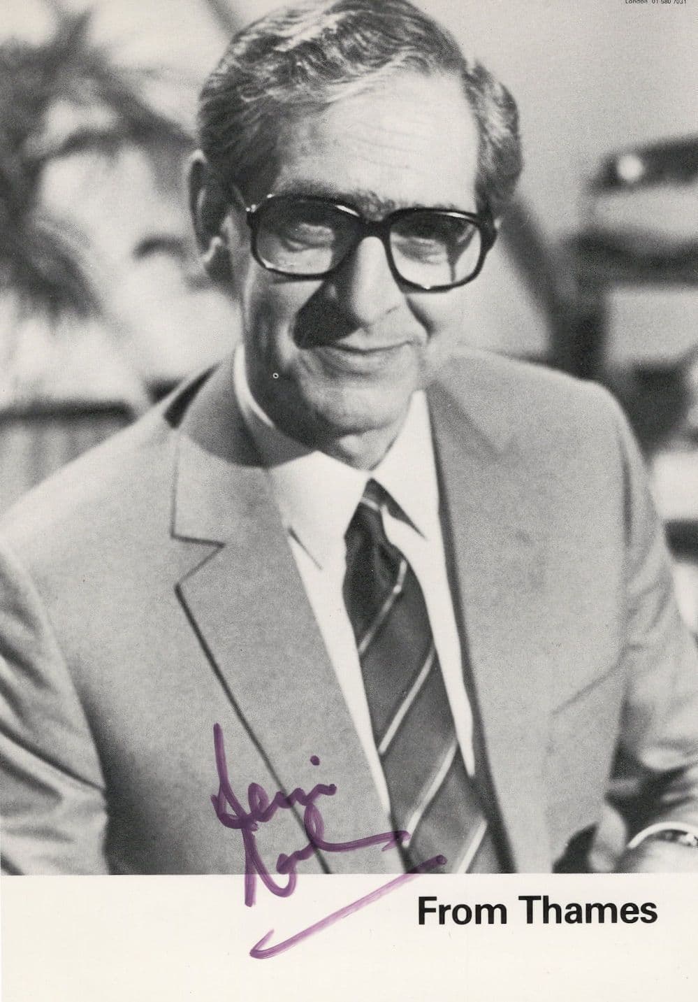 Dennis Norden It'll Be Alright On The Night Hand Signed Photo