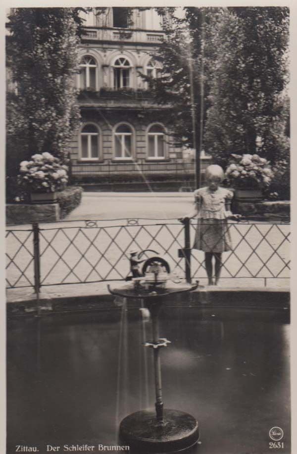 Der Schleifer Brunnen Zittau Sachsen Toy German Man Spinster Farmer RPC Postcard