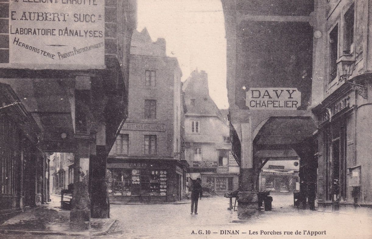 Dinan Les Porches Rue L'Apport Labatory French Postcard