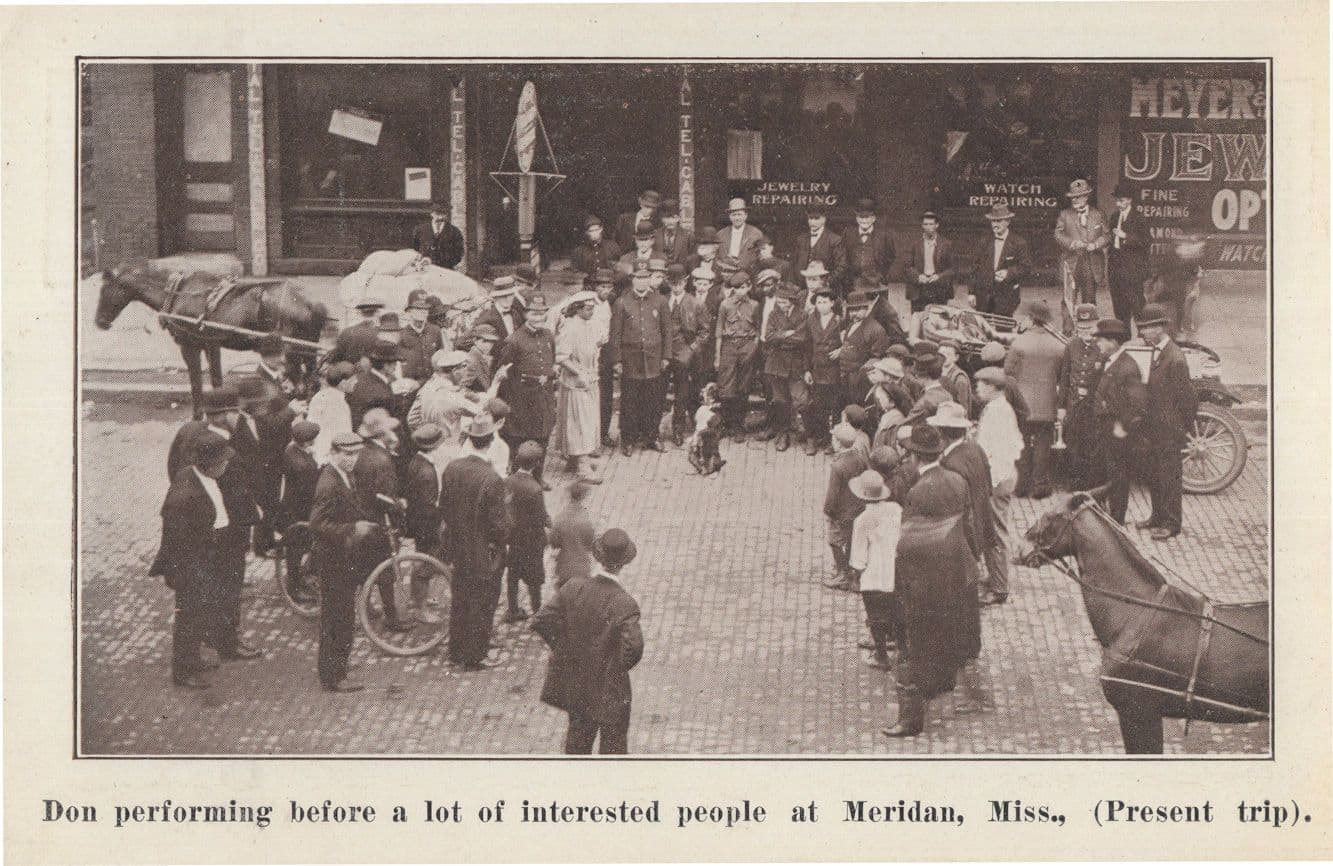 Don Maddox Meridan Mississippi Child USA in Record Breaking Walking Postcard
