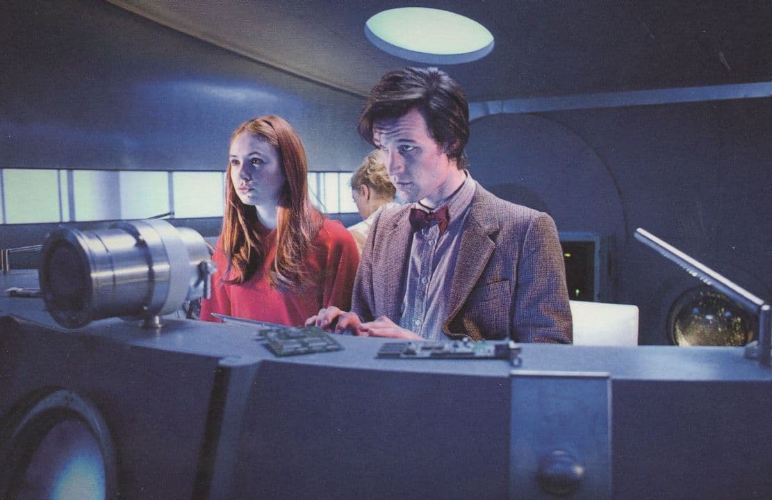 Dr Who Amy Pond & River Song On Byzantium Space Ship Postcard