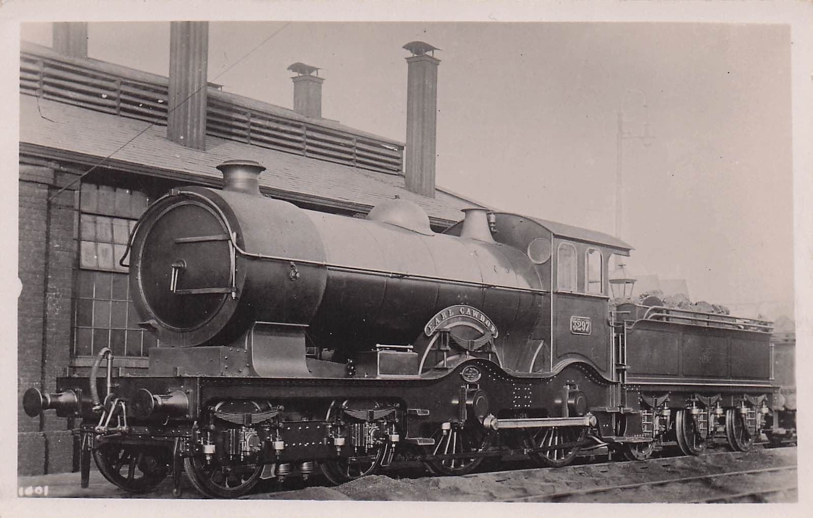 Earl Cardor Badminton 3297 GWR Train at Gloucester Station Old RPC Postcard