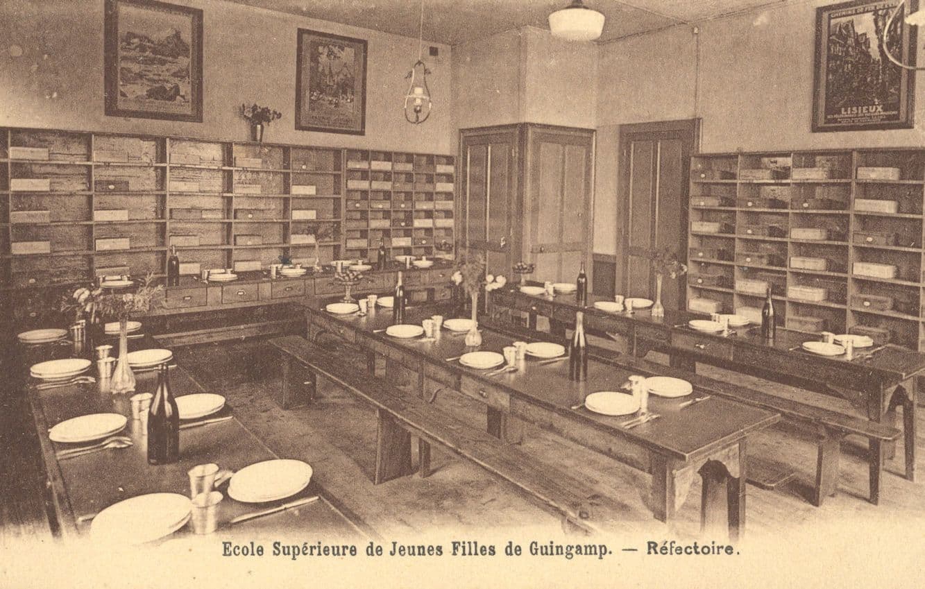 Ecole Superieure De Jeunes Filles De Guincamp French School Dining Room Canteen Postcard