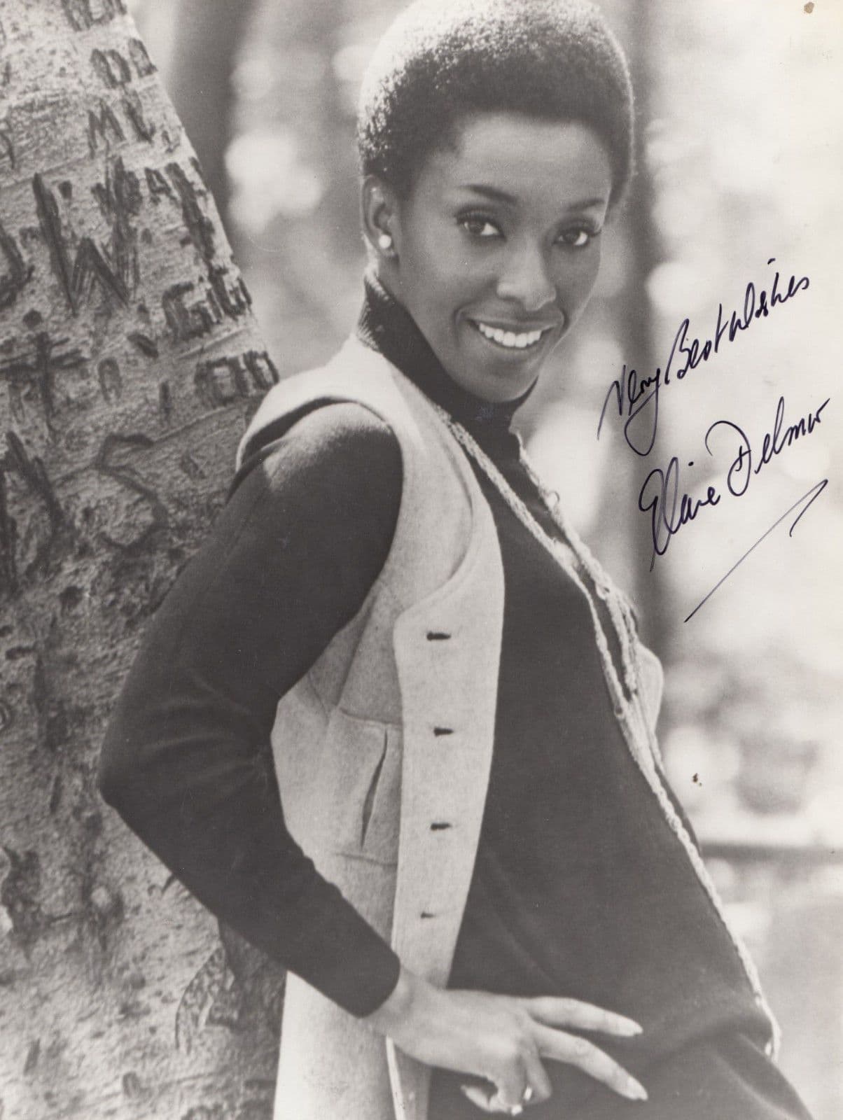 Elaine Delmar Jazz Singer Giant 10x8 Hand Signed Photo