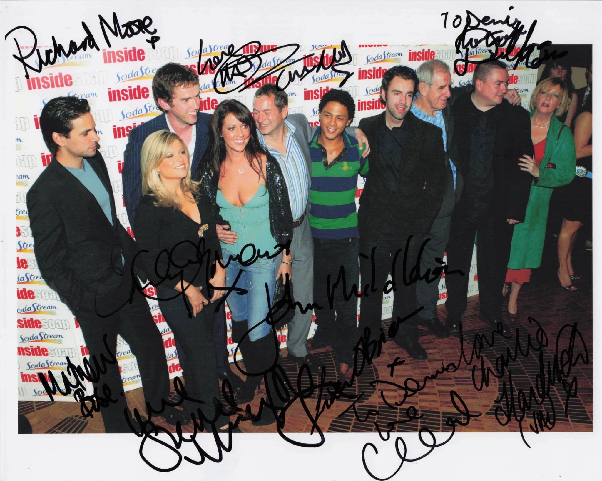 Emmerdale AMAZING 10x TV Cast at 2004 Soap Awards 10x8 MULTI Hand Signed Photo