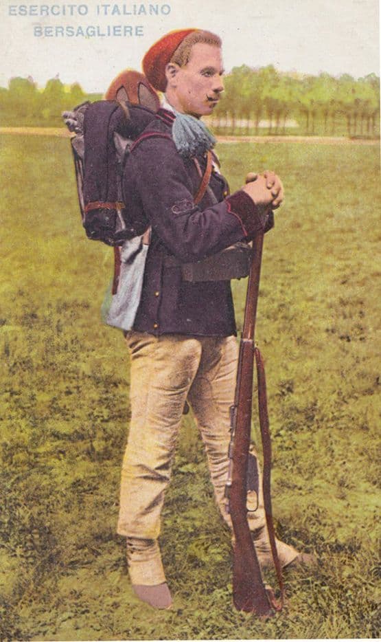 Esercito Bersagliere Italian Italiano Army Military Uniform Army Postcard