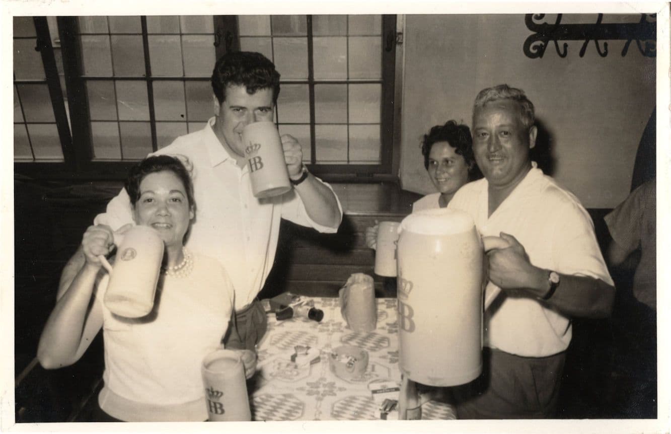 Family With HB Munchen Huge German Tankards Real Photo Old Postcard