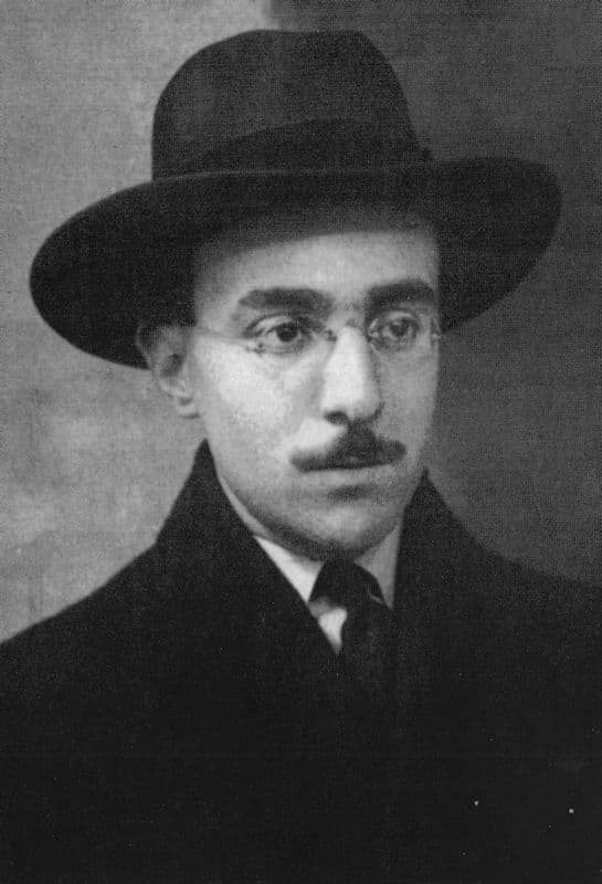 Fernando Pessoa Message Book Of Disquiet Portugal Author Photo Postcard