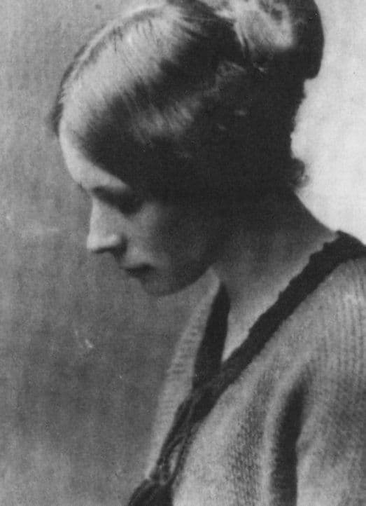 Flora Thompson Lark Rise to Candleford Book Author Stunning Portrait Postcard