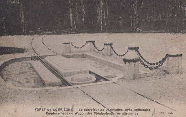 Foret De Compiegne Le Carrefour De L'Armistice Antique French Postcard