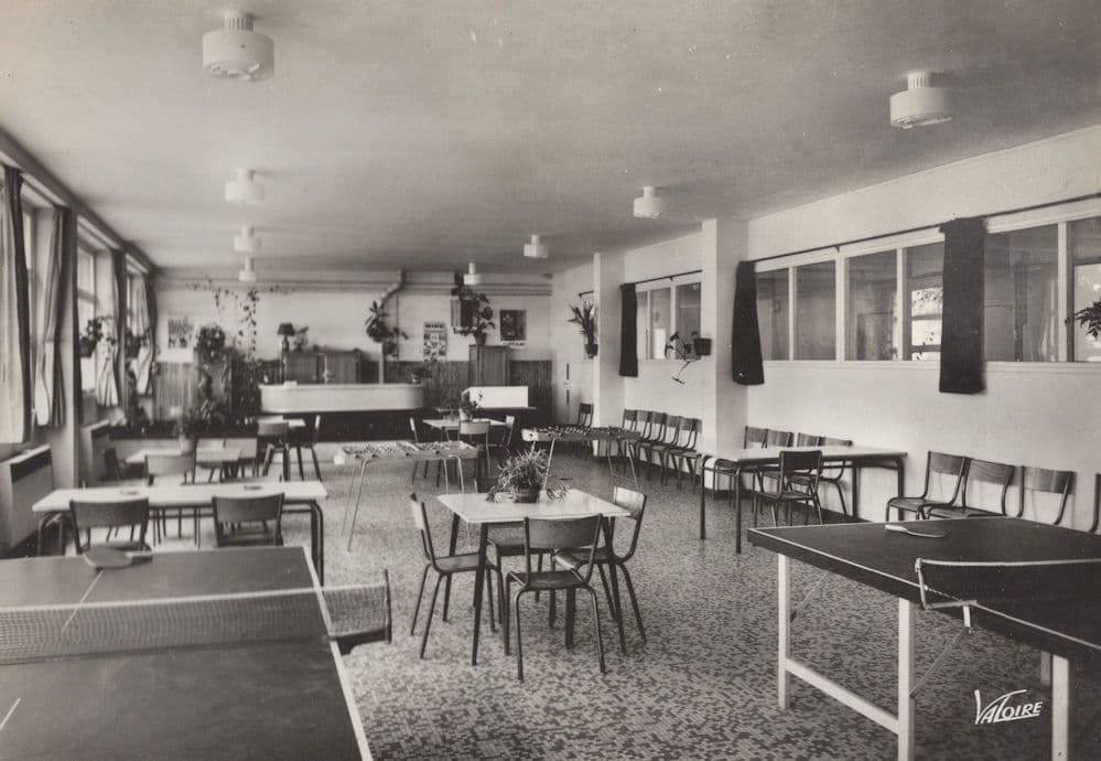 Foyer Des Eleves Lycee Rebelais Valloire French School Postcard