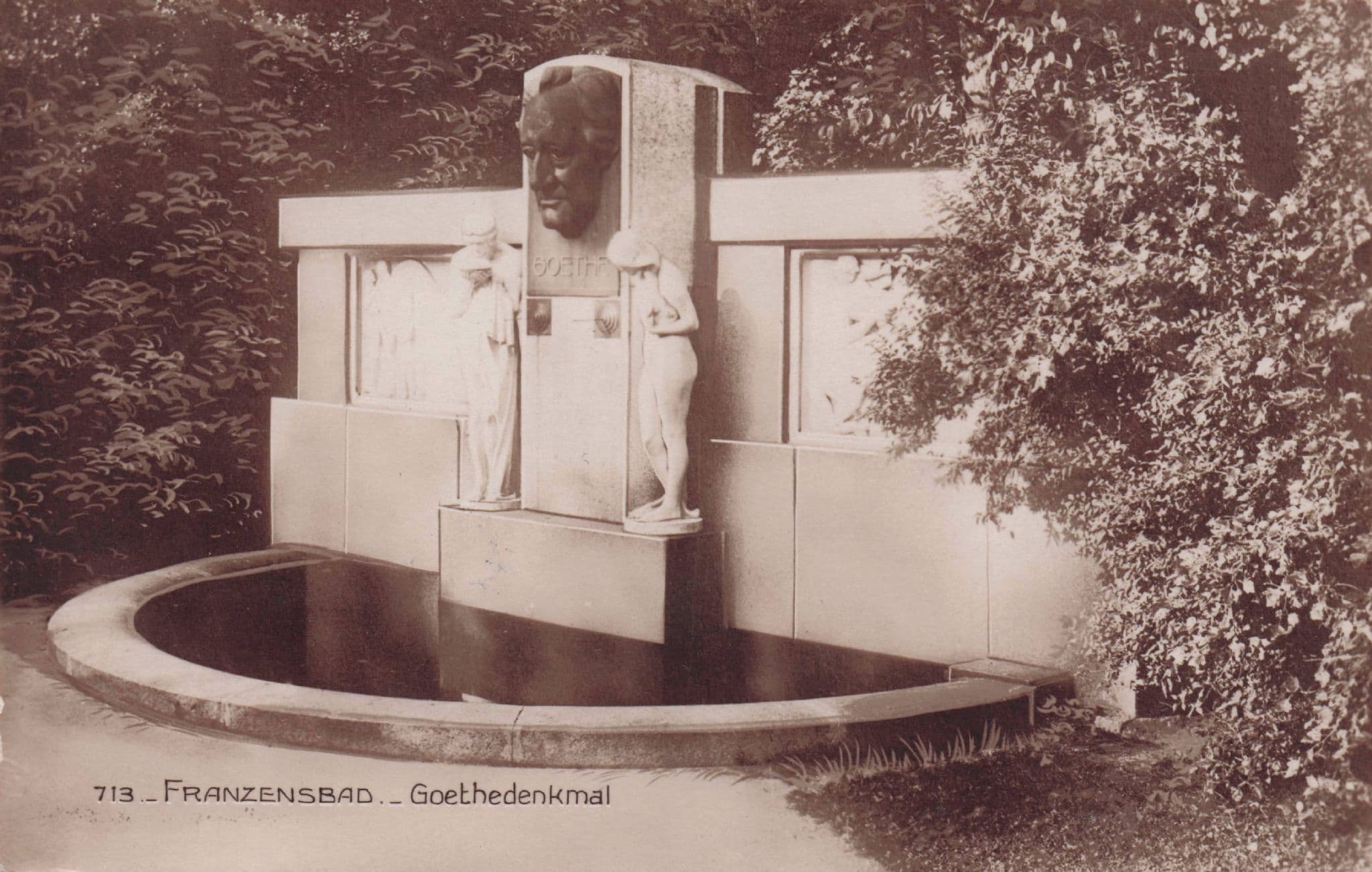 Franzensbad Blick Zum Goethedenkmal Czech Statue Old Postcard