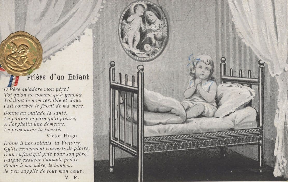 French Prayer Of A Child Metallic Medal Effect Old Postcard