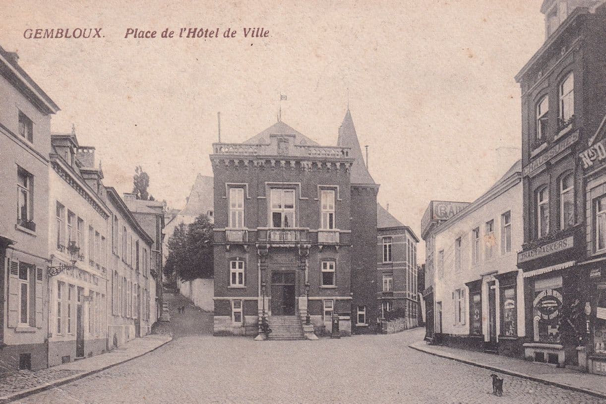Gembloux Place de l'Hotel de Ville French Old Postcard