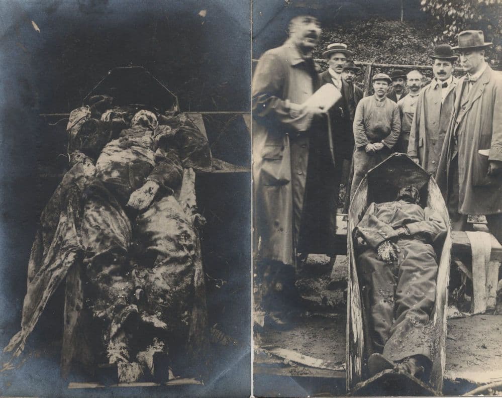 German Officer Execution Corpse Bruxelles 2x Old WW1 Graphic Postcard s