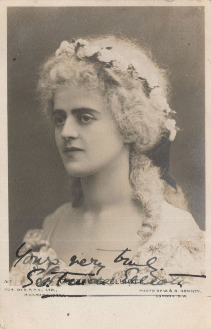Gertrude Elliott Edwardian Actress 1902 Hand Signed Photo Postcard