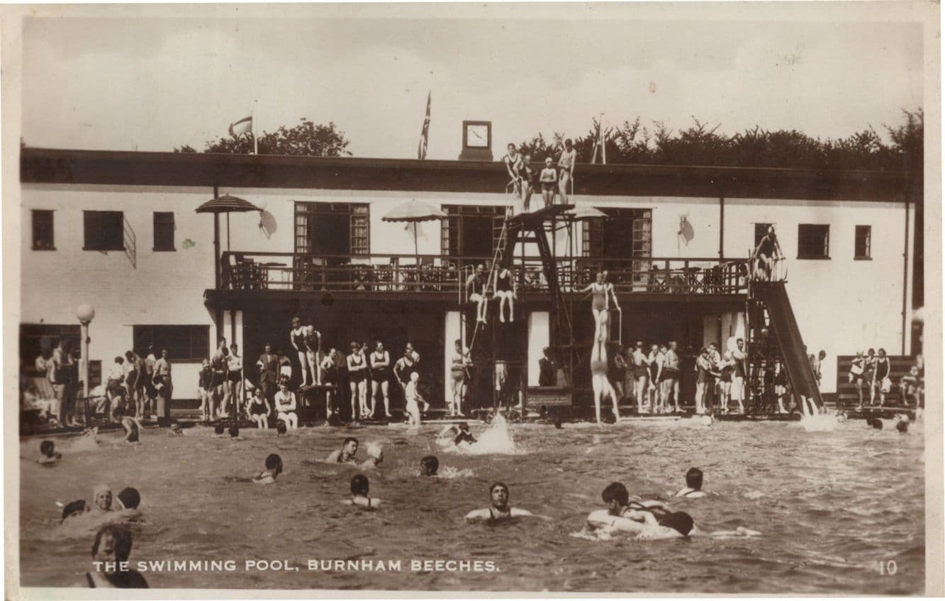 Giant Diving Board Brave Divers Burnham Bucks Swimming Poll Postcard