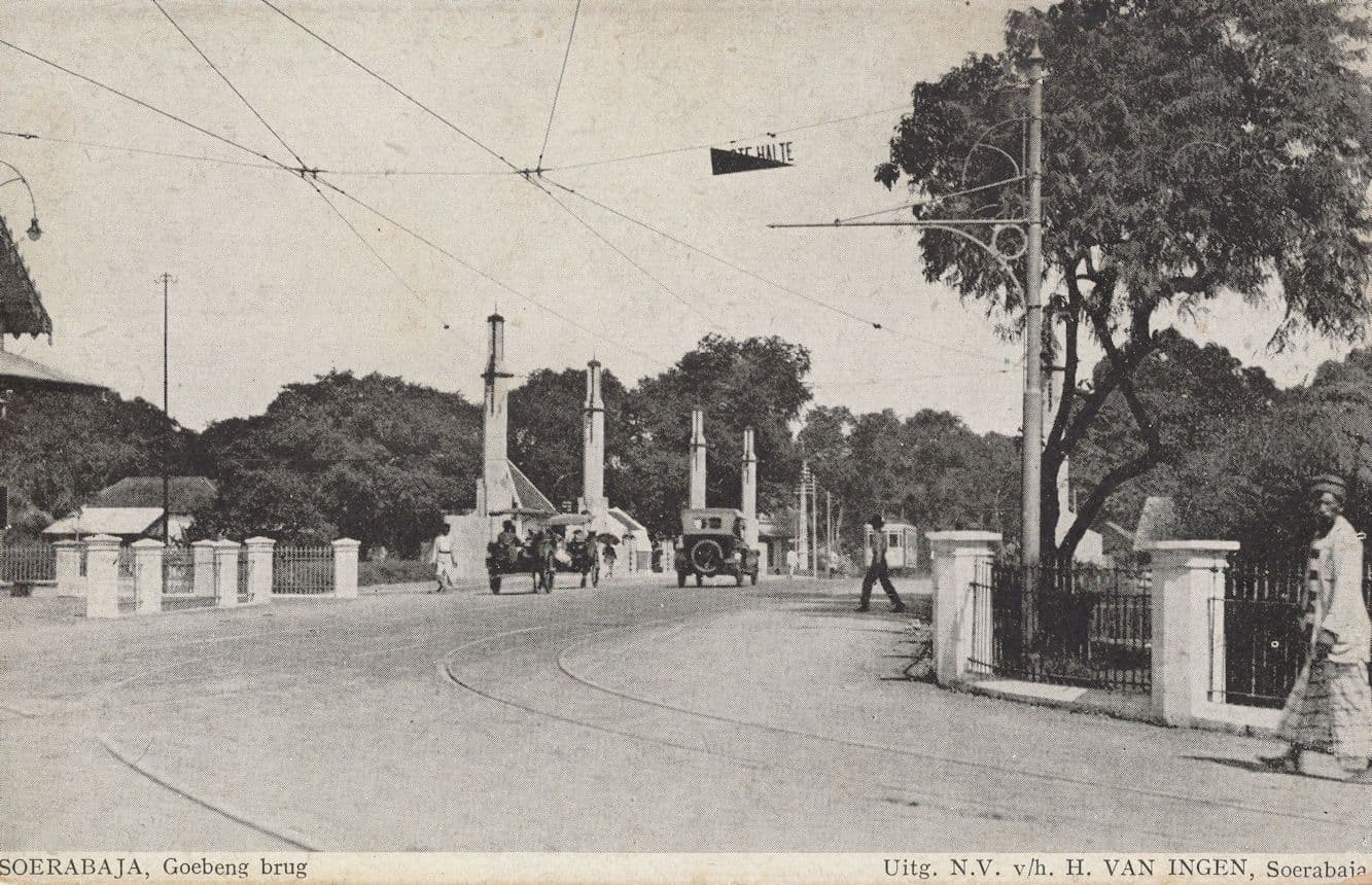 Goebeng Brug Soerabaja Indonesia Old Postcard