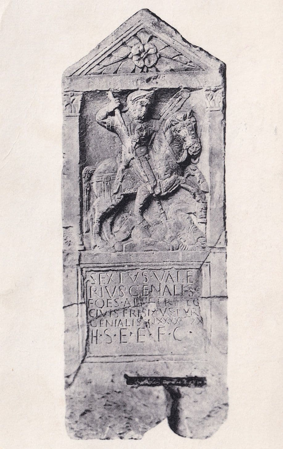 Grave Of A Roman Military Soldier Remembrance Old Postcard