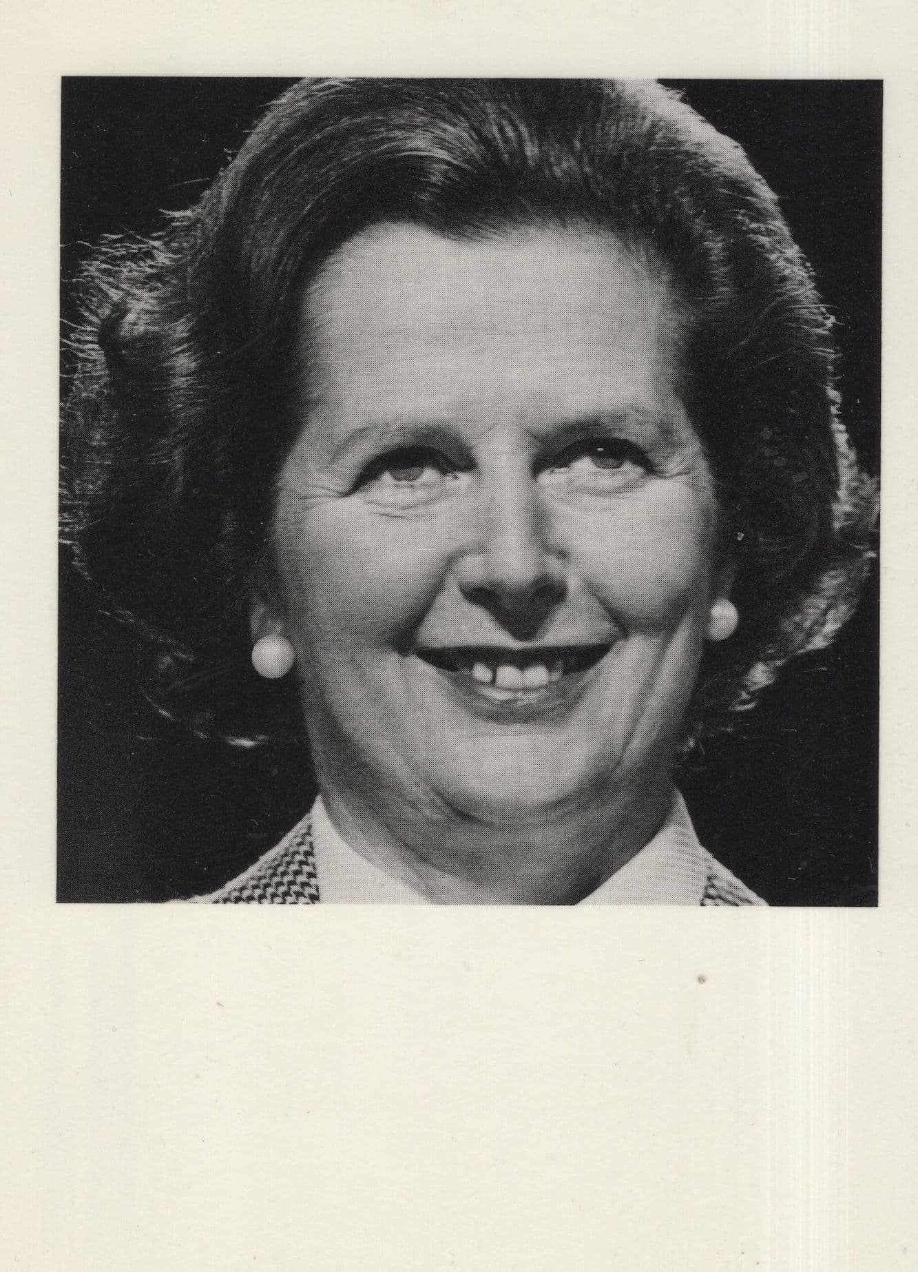 Grinning Margaret Thatcher Rare Politics Photo Award Postcard