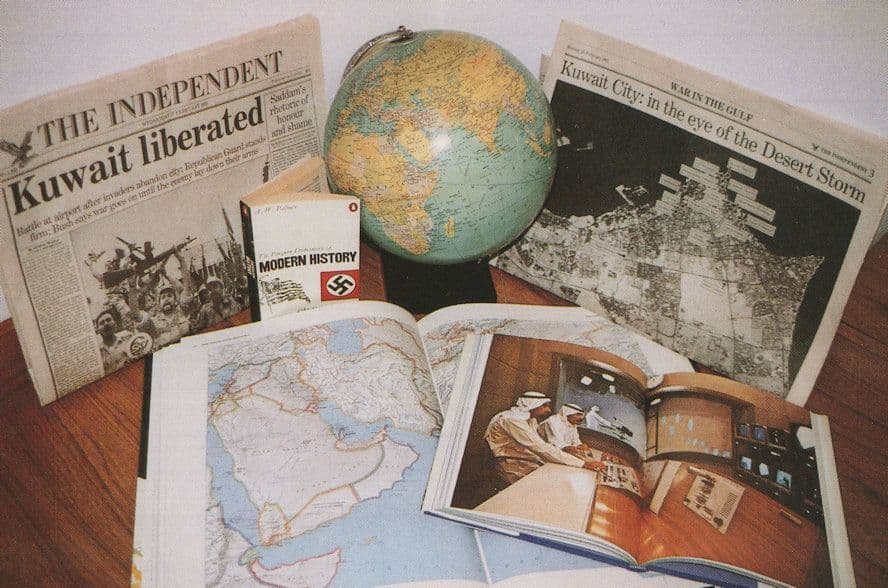 Gulf Iraq War Kuwait Liberated Newspaper Globe Atlas Postcard