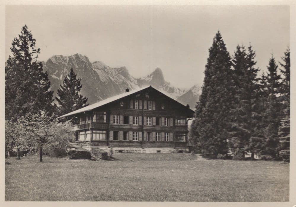 Helmstatte Der Reformierten Jugend Gwatt Swiss RPC Postcard