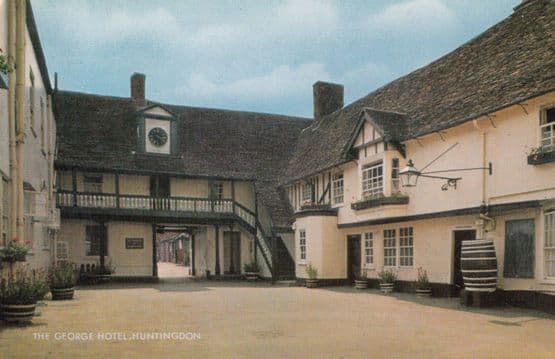 Hinchingbrook House George Hotel Huntingdon 1960s 2x Postcard s