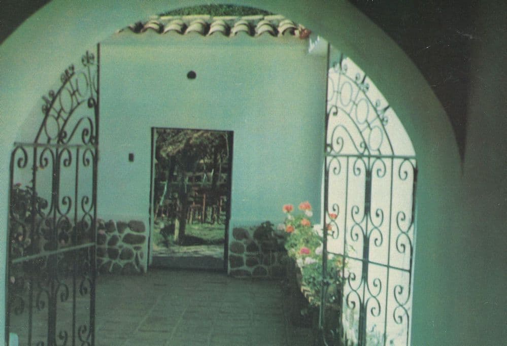 Hostal Hostel La Alhambra Incas Calle Sagrado Peru Postcard