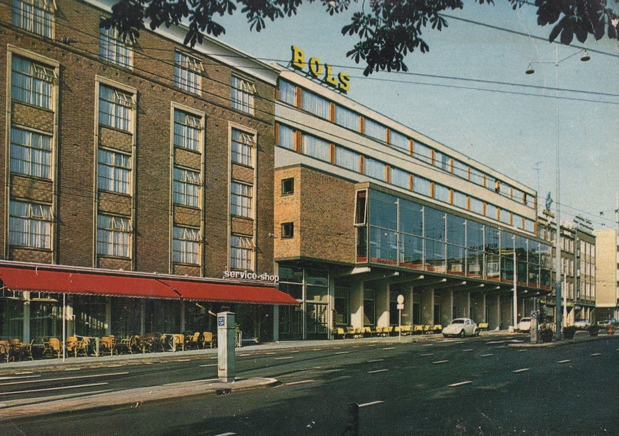 Hotel Haarhuis Arnheim Holland 1970s Postcard