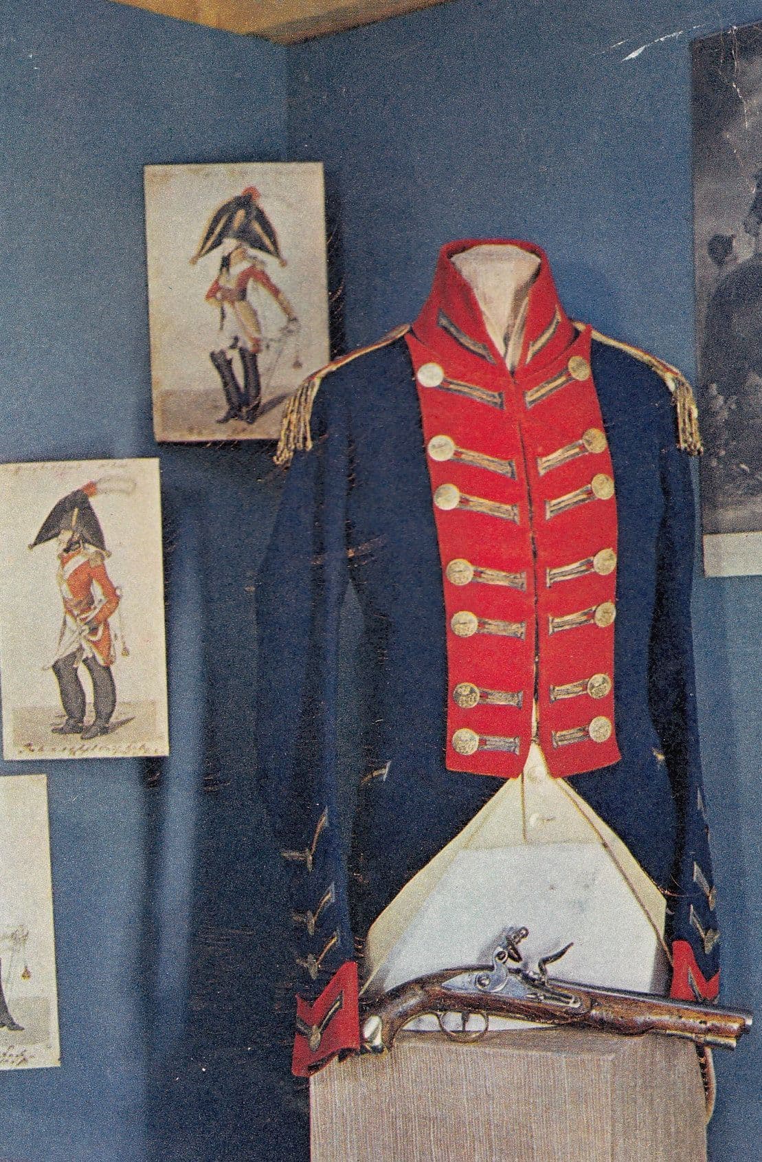 Household Cavalry Museum Lt. Charles Lorraine Uniform Postcard
