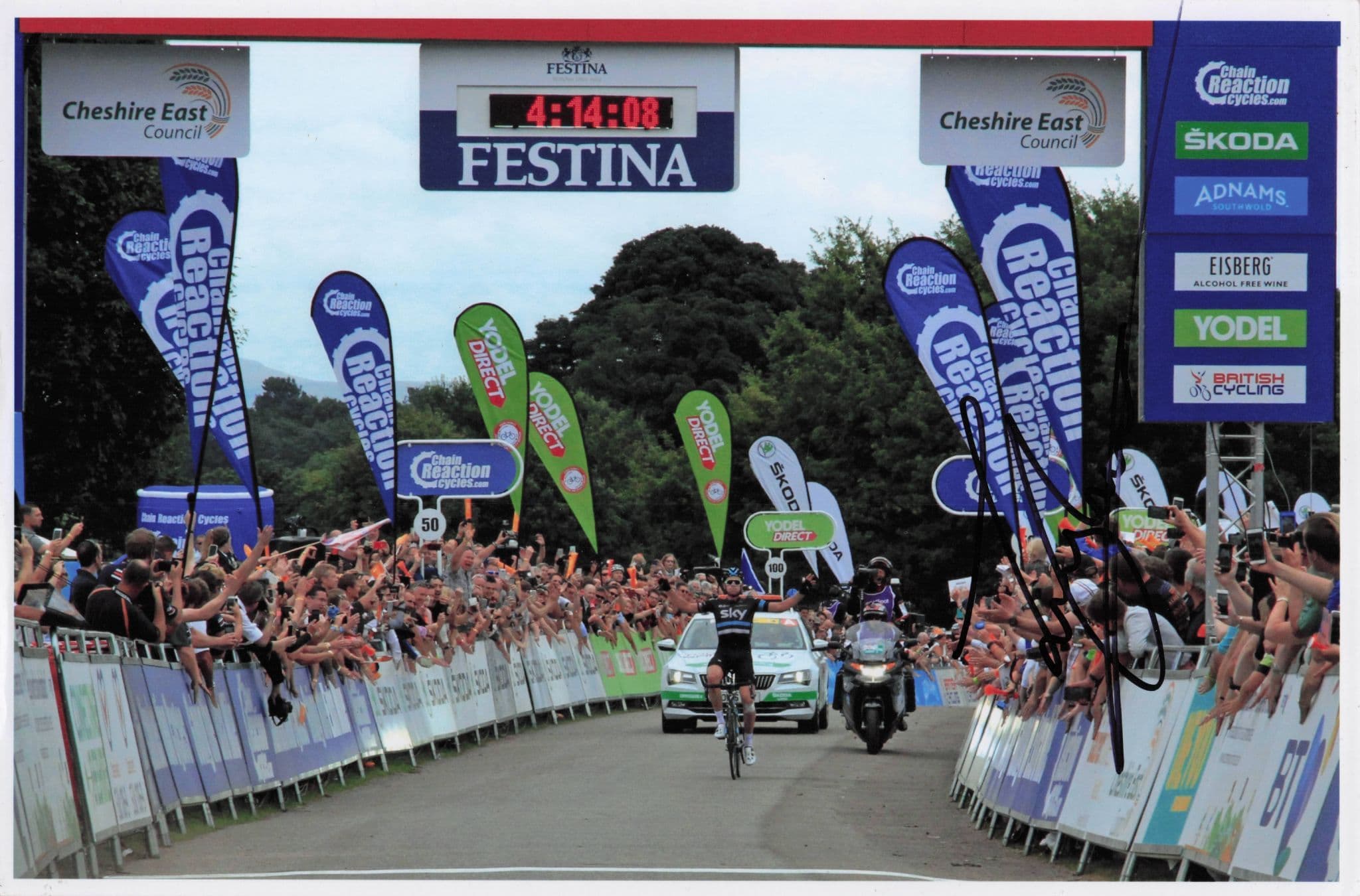 Ian Stannard British Cyclist 2016 Tour Of Britain 12x8 Hand Signed Photo