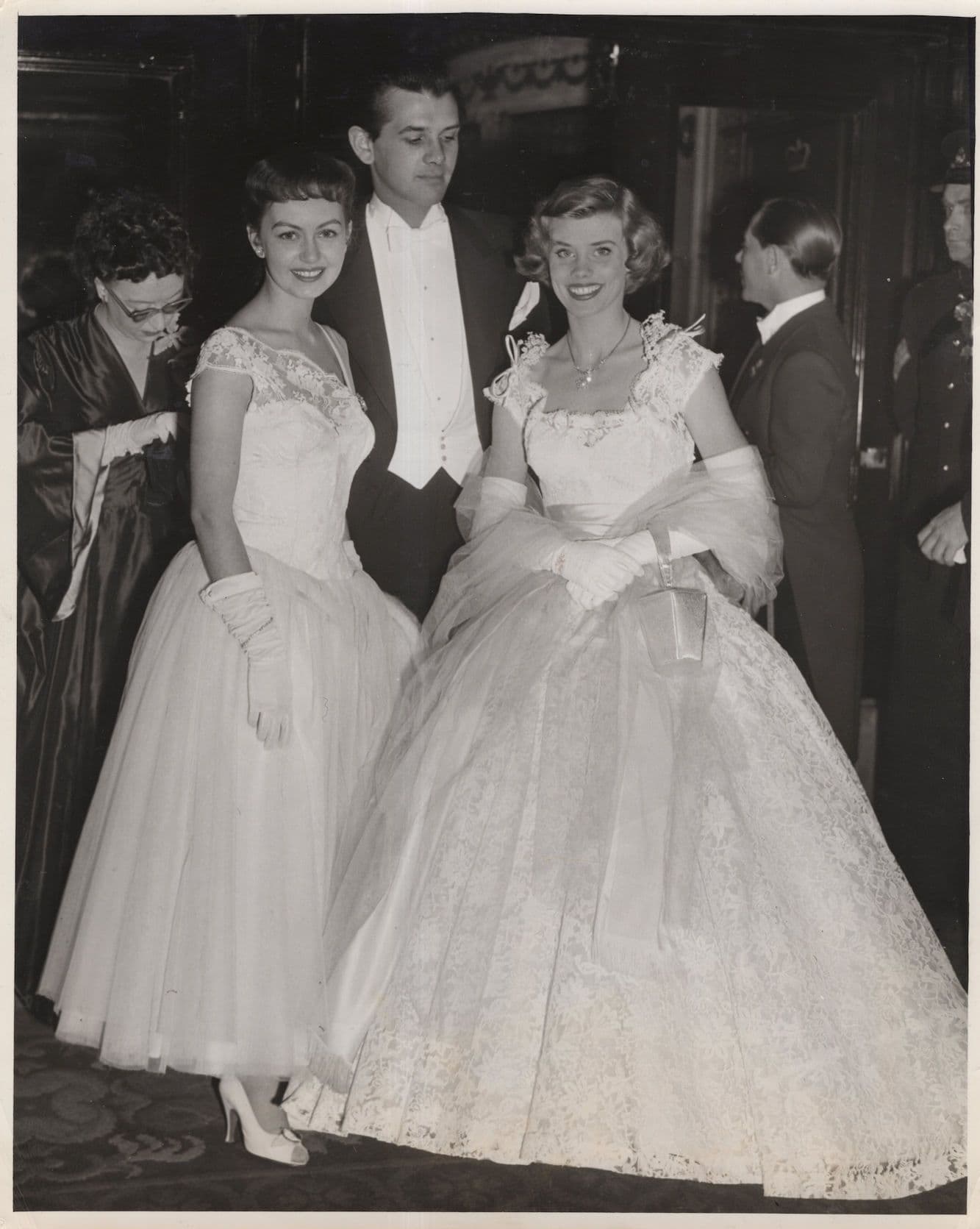 Janett Scott Larry Ward Susan Stephen 1954 Film Premiere Press Photo