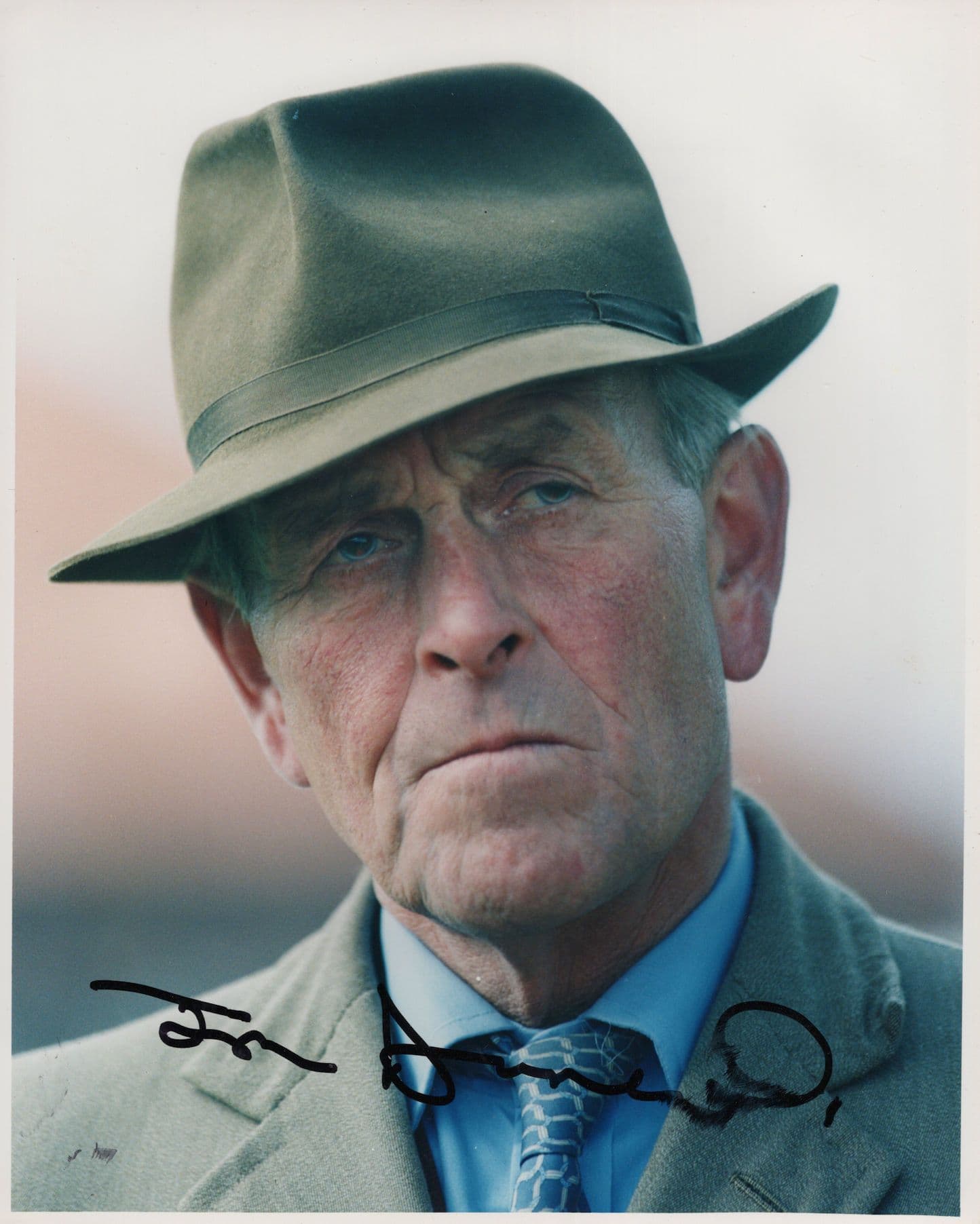 John Dunlop Horse Race Racing Trainer 10x8 Large Hand Signed Photo