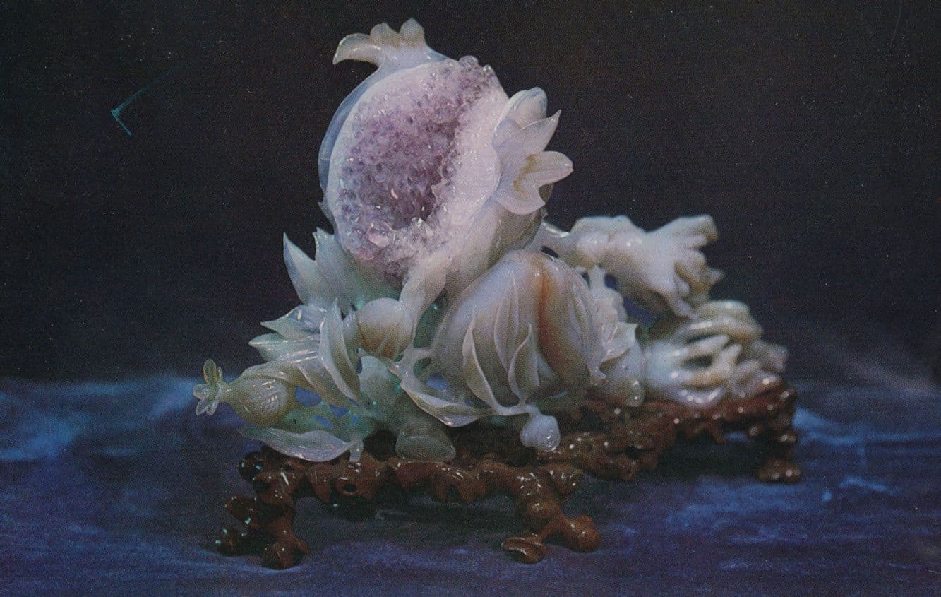 Jubilation Stunning Chinese Porcelain China Sculpture Postcard