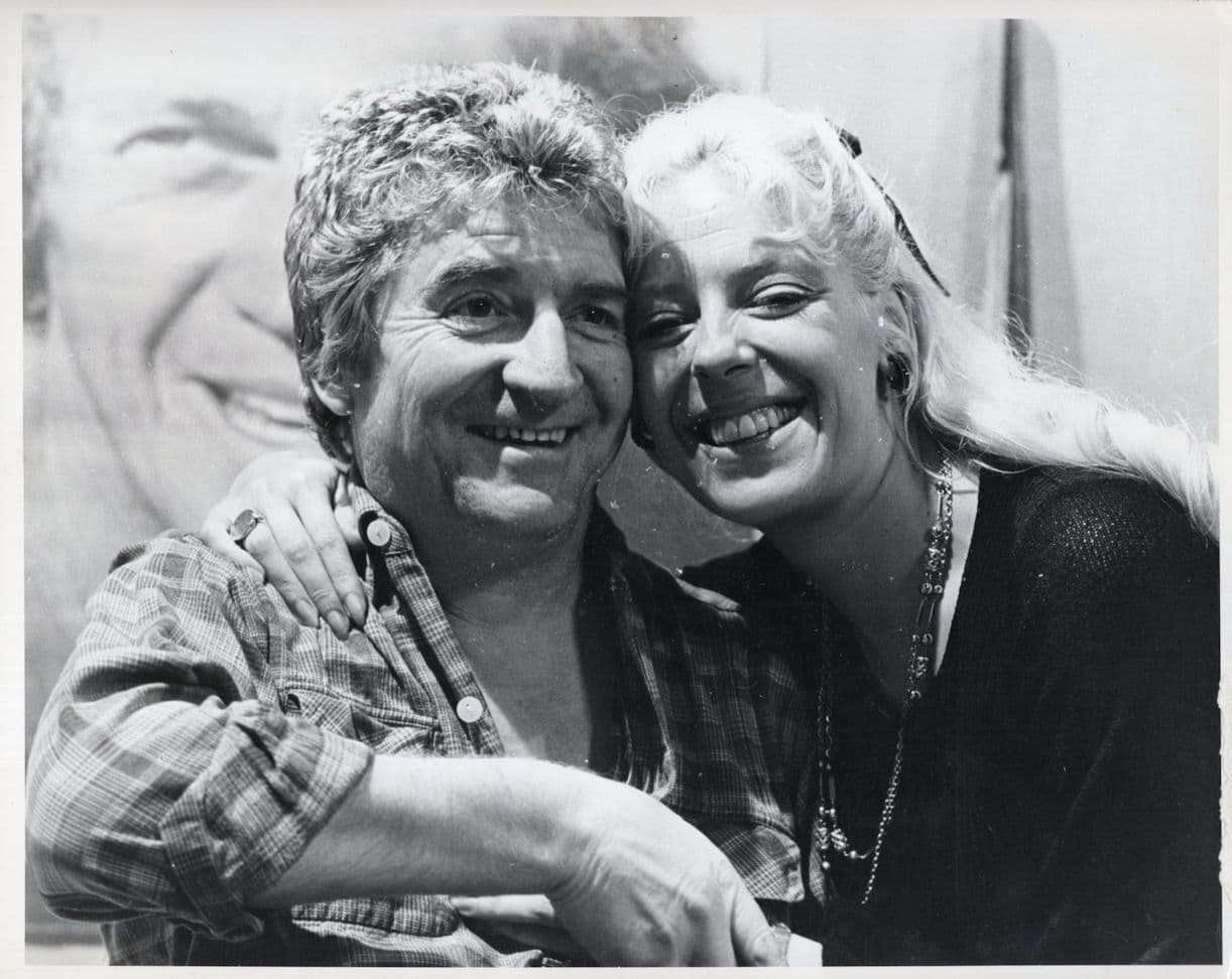 Julie Goodyear Rare Backstage Coronation Street 10x8 Press Photo