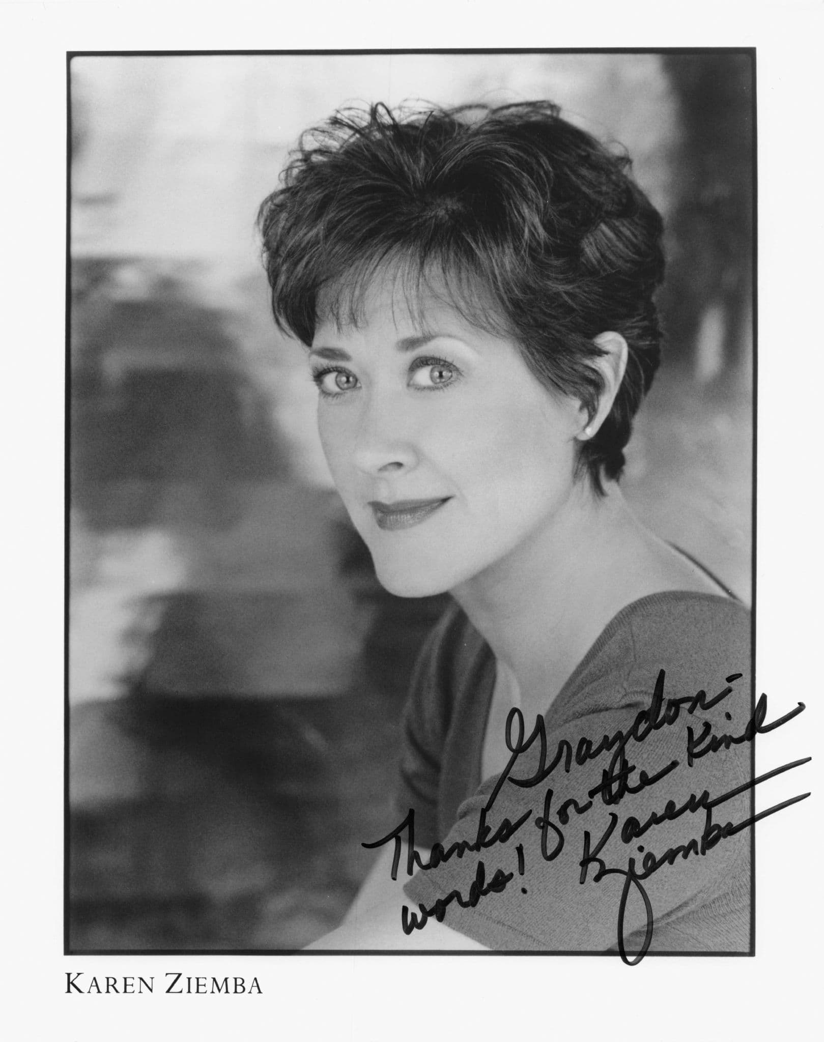 Karen Ziemba Broadway Musical Star Large 10x8 Hand Signed Photo