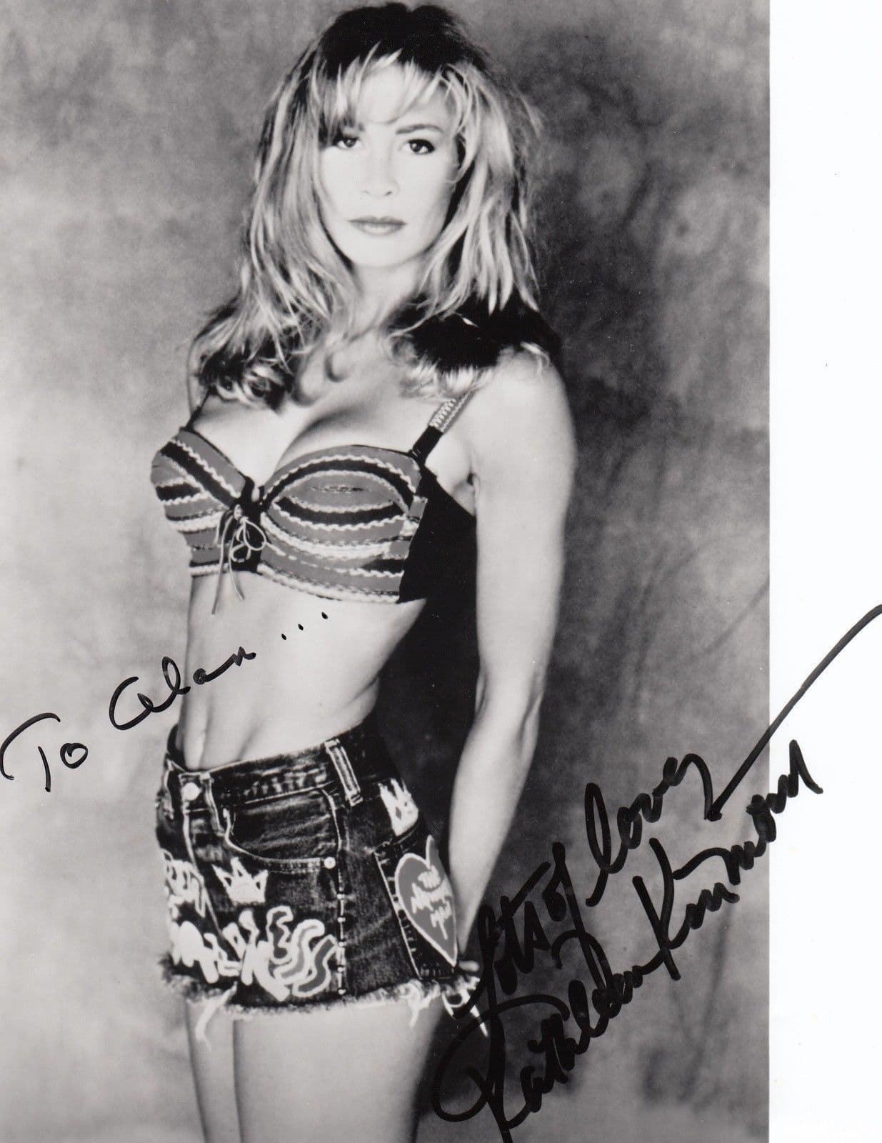 Kathleen Kinmont Horror Scream Queen Actress Halloween 10x8 Hand Signed Photo