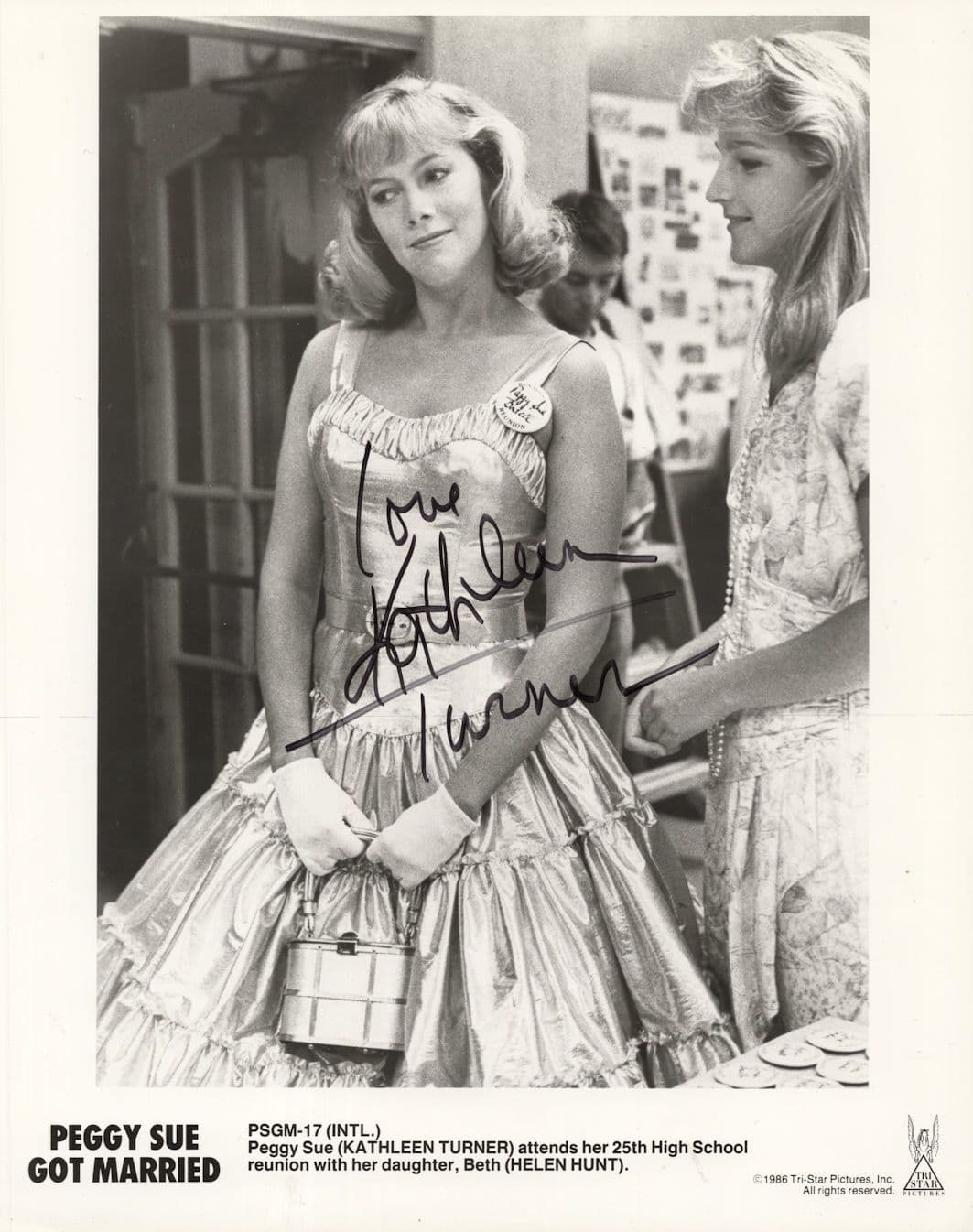 Kathleen Turner Peggy Sue Got Married Stunning 10x8 Hand Signed Photo
