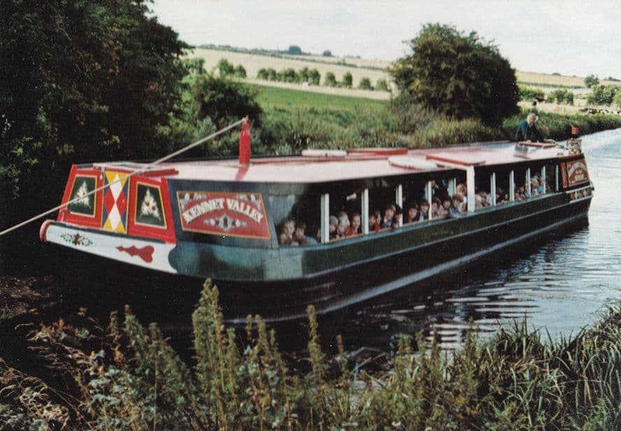 Kennet Valley Horse Drawn Barge Canal Advertising Postcard