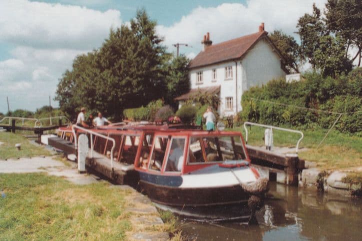 Kingfisher Of Tring Boat Trips Anchored at Lock 44 Marsworth Postcard