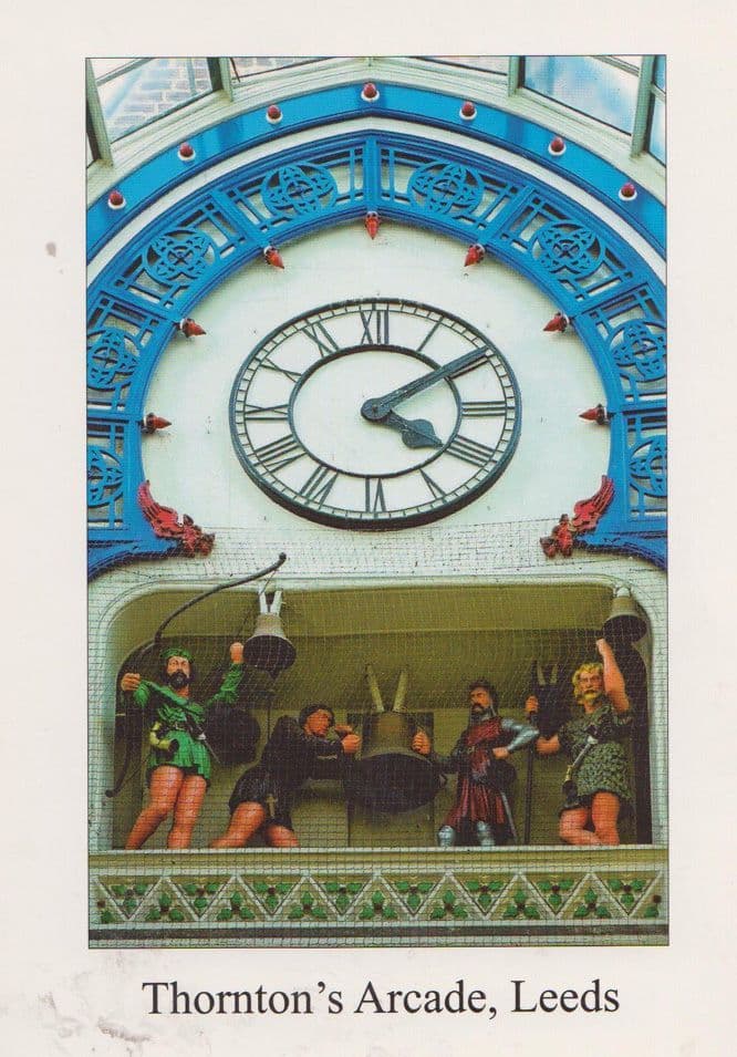 Kirbymoorside Black Swan Pub 1970s Postcard