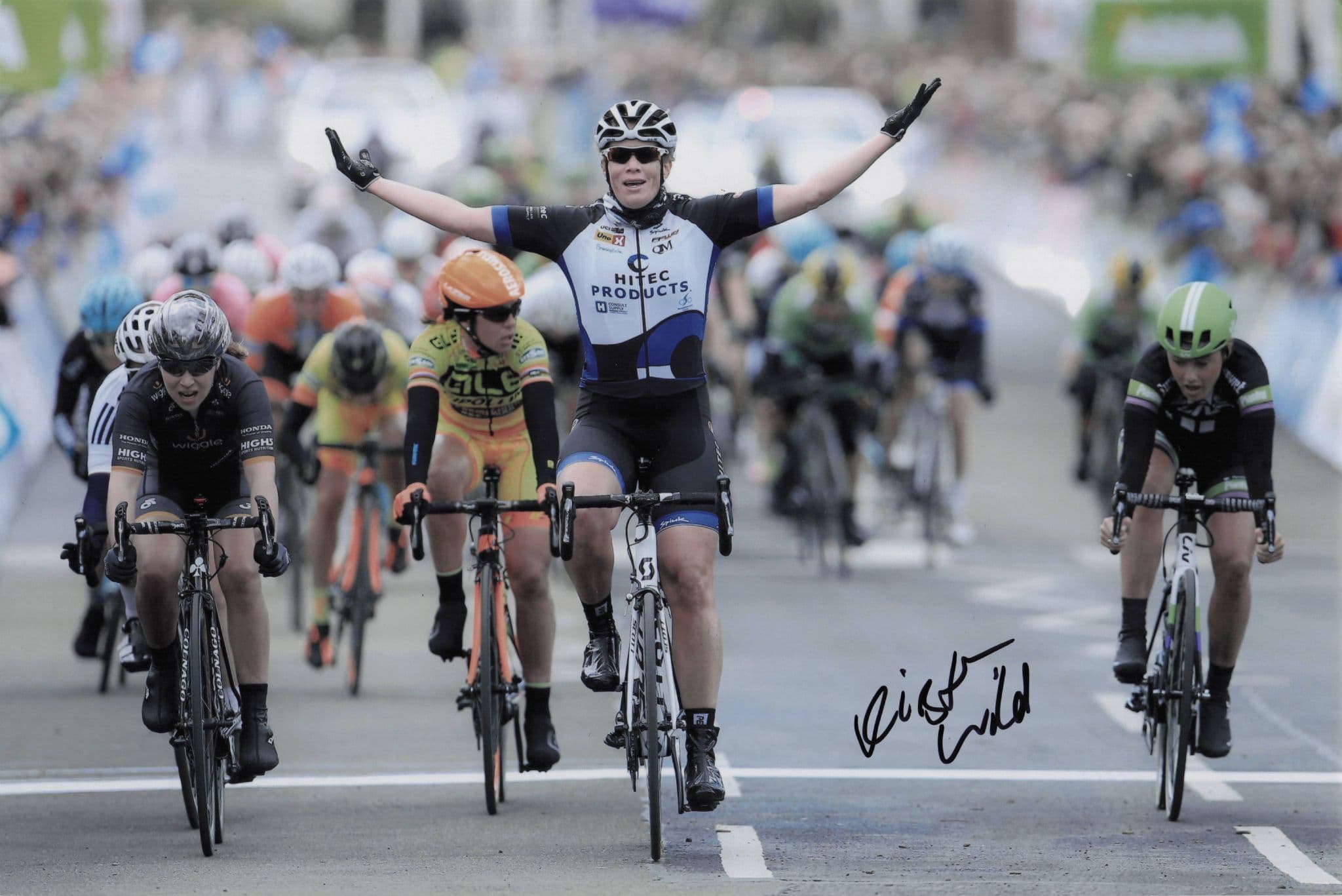 Kirsten Wild Dutch Cyclist 2016 Tour De Yorkshire 12x8 Hand Signed Photo