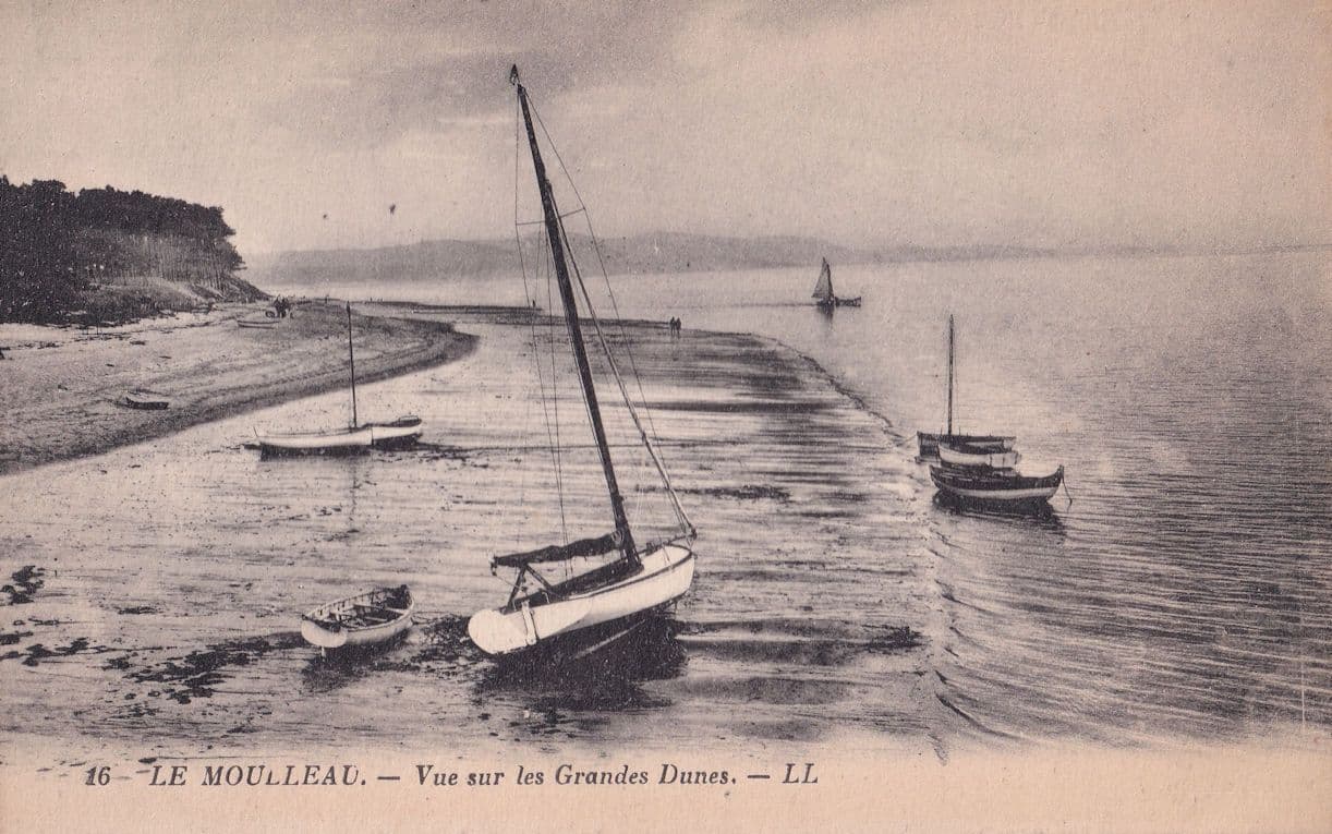 Le Molleau Sailing Boats Fishing Boats Les Grand Dunes French Postcard