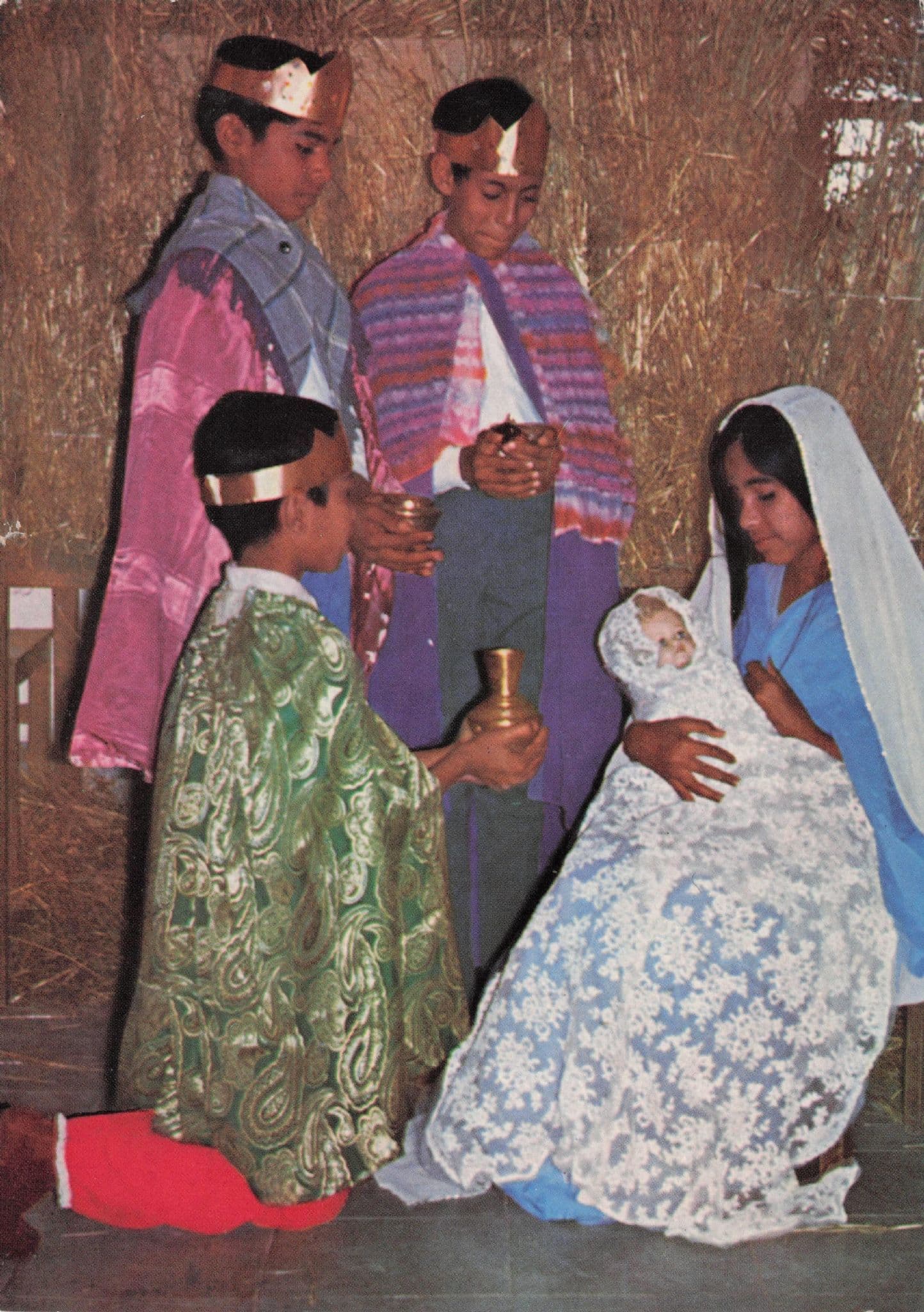 Lebunde Indian Nativity Christmas Crib at Andheri Germany Postcard