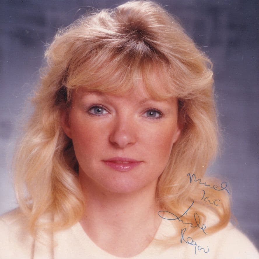 Linda Regan Hi De Hi Carry On Films 2x Hand Signed Photo & More