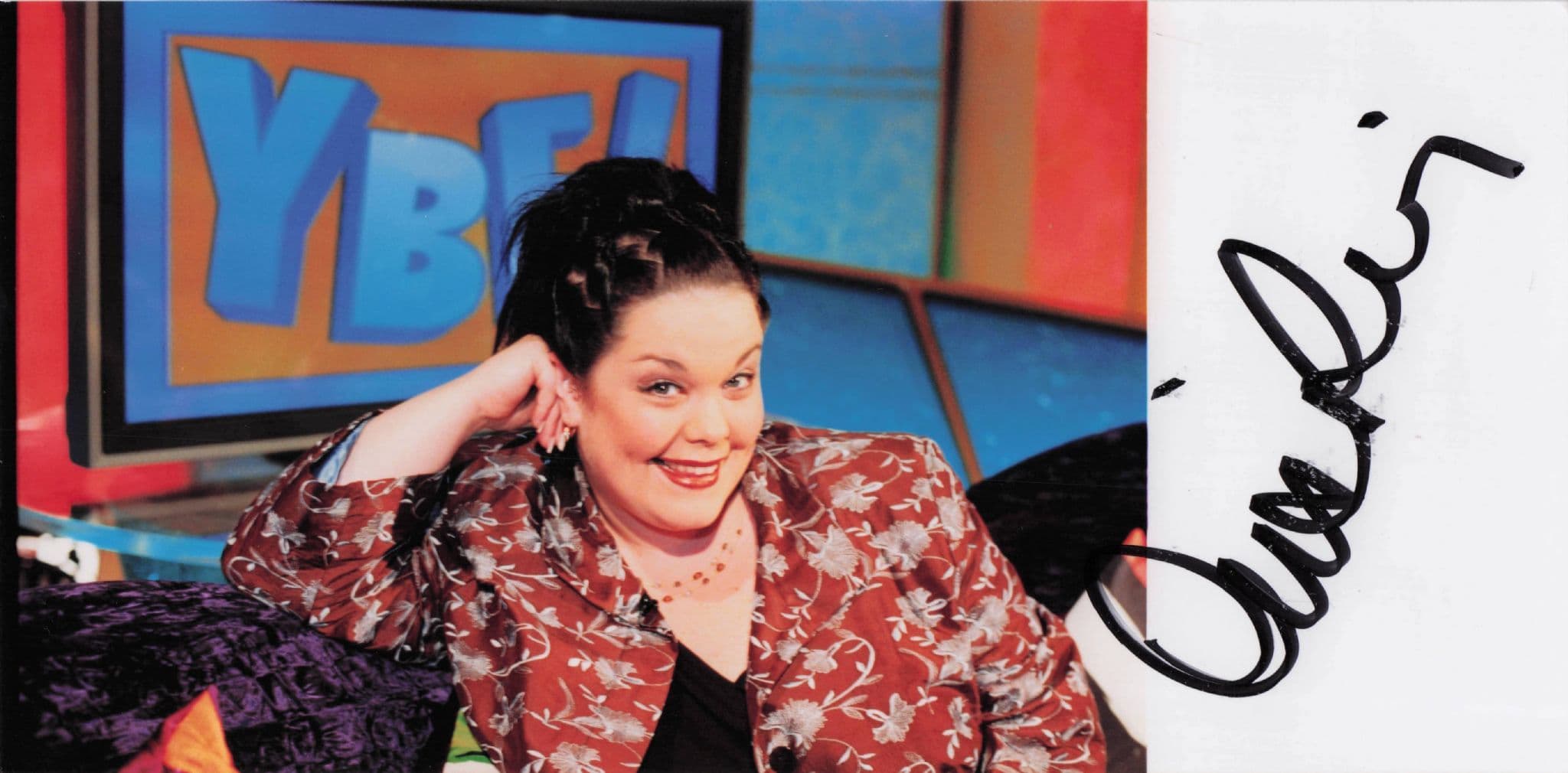 Lisa Riley You've Been Framed Large Hand Signed Photo