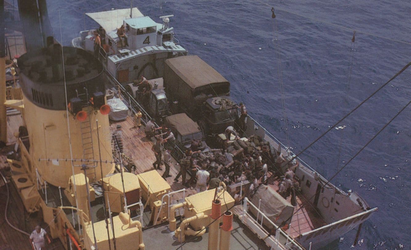 Loading A Falklands War Landing Craft Ship Military Postcard