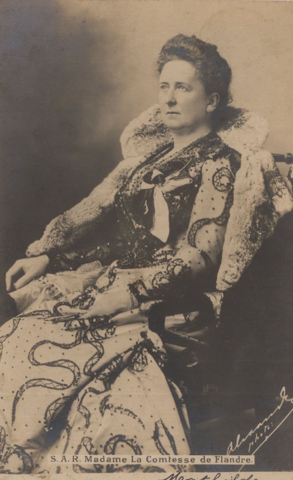 Madame la Comtesse de Flandre Antique Postcard