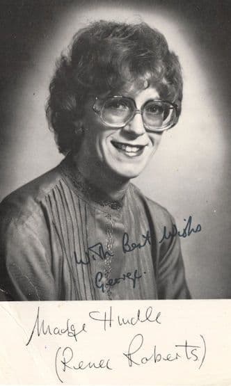 Madge Hindle Coronation Street Hand Signed Photo Please Read